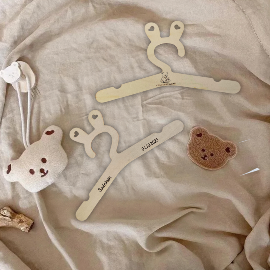 Clothes hanger - SET OF TWO