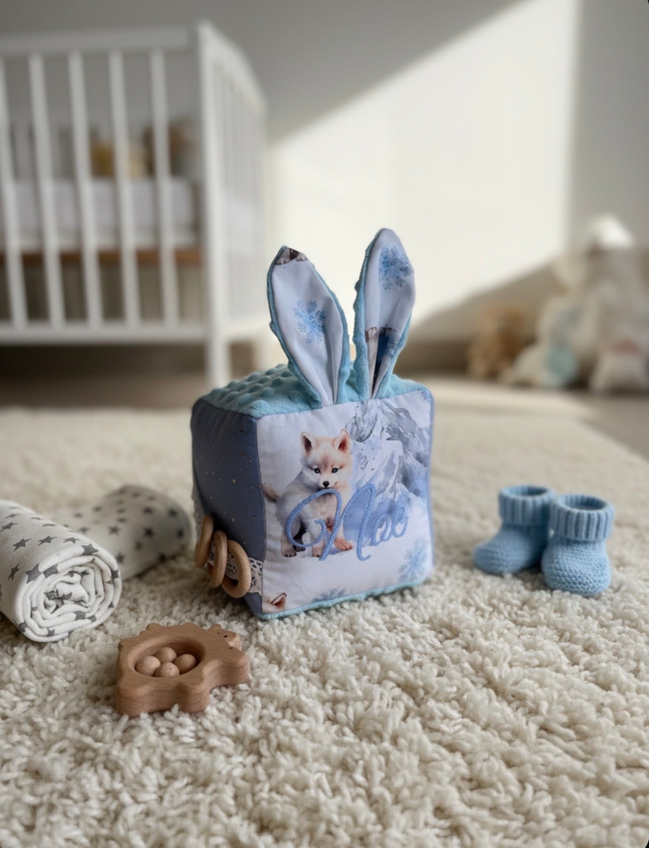 Awakening Cube - Montessori
